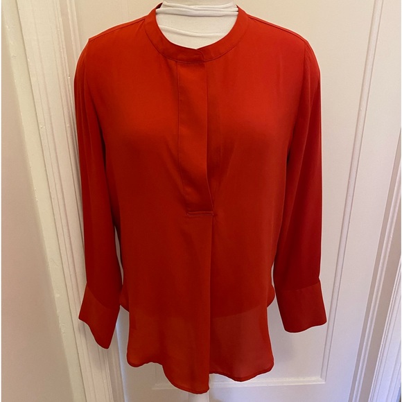 Banana Republic Top - Picture 1 of 6